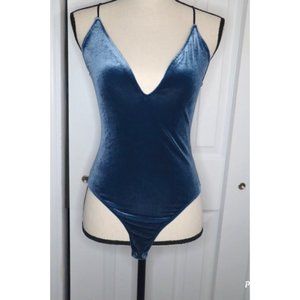 EXPRESS Blue Velvet Bodysuit XS